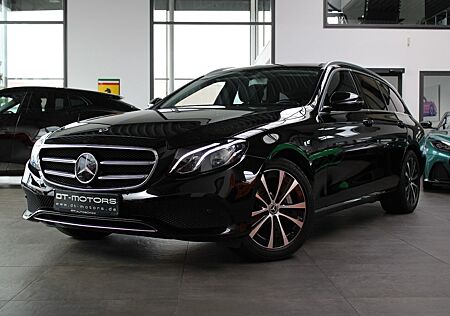 Mercedes-Benz E 300 de T-Modell Avantgarde/Navi/Leder/Led´s