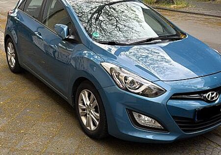 Hyundai i30 1.4 Intro Edition Intro Edition