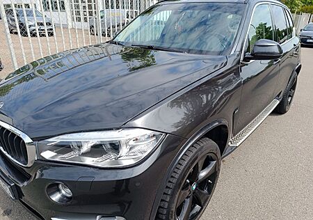 BMW X5 xDrive30d -