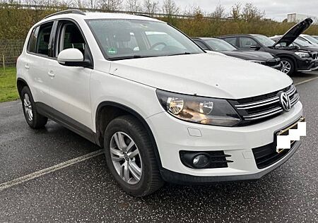 VW Tiguan Volkswagen TDI 140PS AHK NAVI SITZHZG. ALU TEMPOMAT