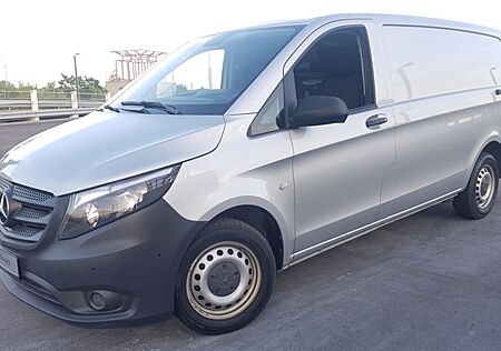 Mercedes-Benz Vito 116 CDI LANG AUTOMATIK KLIMA AHK PDC NAVI