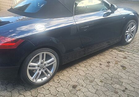 Audi TT Roadster 2.0 TFSI -