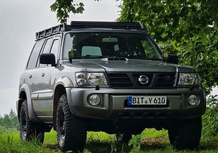 Nissan Patrol 3.0l Di Elegance tausch möglich