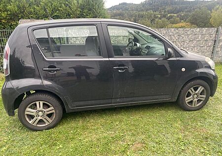 Daihatsu Sirion 1.3 - Viele Neuteile S. Rechnung