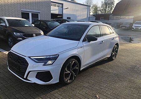 Audi A3 Sportback 45 TFSI e S line Pano Matrix Bang