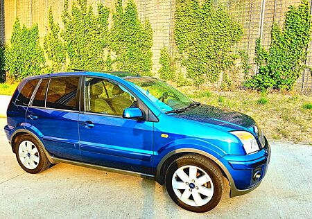 Ford Fusion 1,6 16V + +