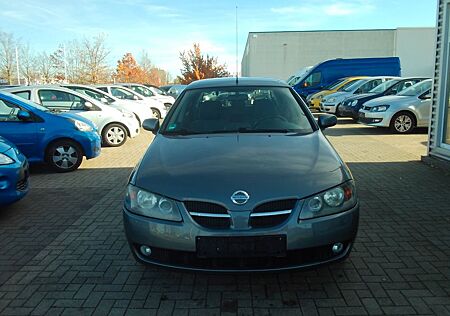 Nissan Almera Acenta