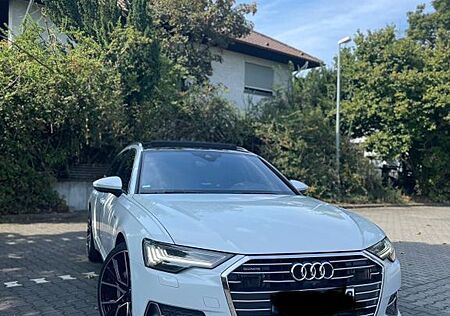 Audi A6 45 TDI quattro tiptron. design Avant design