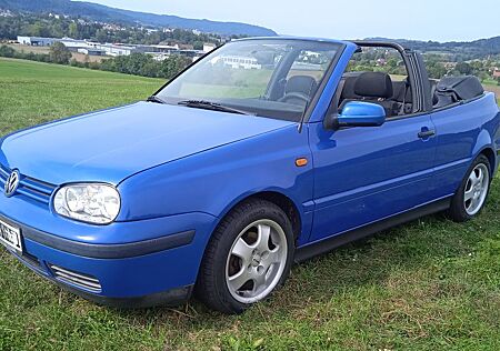 VW Golf Volkswagen 1.8 Trendline Cabriolet Trendline