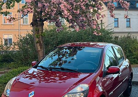 Renault Clio Dynamique 1.2 16V 75 eco2 Dynamique