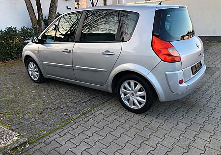 Renault Scenic Exception 1.5 dCi FAP eco2 76kW Exception