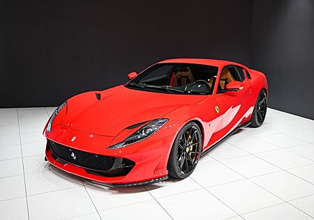 Ferrari 812 V12 *FullCarbon*RacingSeats*NovitecWheels*