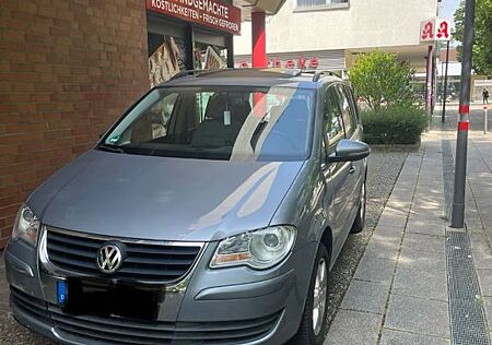 VW Touran Volkswagen 1.4 TSI 103kW DSG -