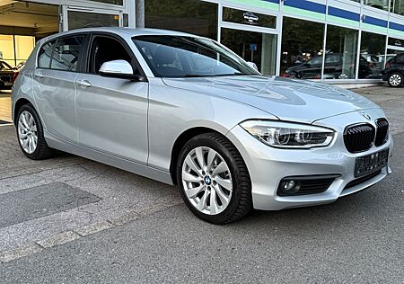 BMW 120 d xDrive Advantage Lim. 5-trg.*Navi*LED*AHK