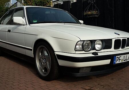 BMW 525i
