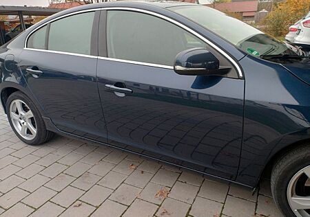 Volvo S60 DRIVe Momentum, PDC,Navi,Tempomat, Scheckh