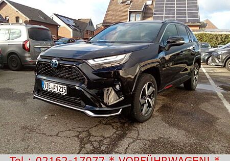 Toyota RAV 4 Plug in Hybrid 4x4 Teamplayer