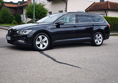 VW Passat Variant Volkswagen 2.0 TDI SCR 140kW DSG Busines...