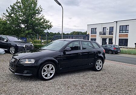 Audi A3 Sportback 1.4 TFSI S tronic -LEDER*NAVI-