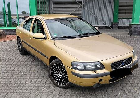 Volvo S60 2.3 T5 BSR OPTIMIRT 320 PS
