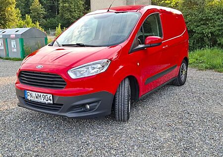 Ford Transit Courier Eco boost