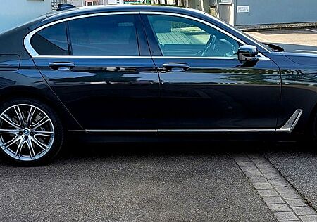 BMW 750 750ixDrive, Bowers & Wilkins, Wankstabilisierung