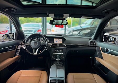 Mercedes-Benz C 250 *Avantgarde*1.Hand*Distronic+*Kamera*LED*