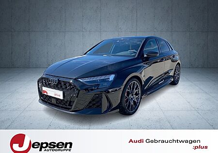 Audi RS3 RS 3 Sportback S tr. Vmax280 PANO Matrix 19´