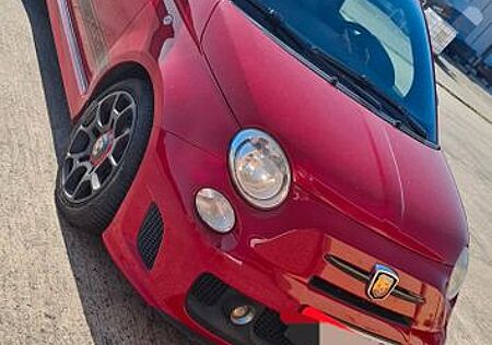 Abarth 500 1.4 T-Jet 16V -