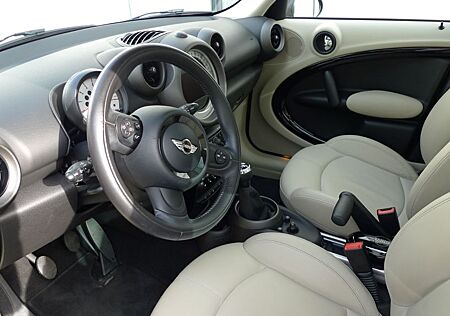 Mini Cooper D Countryman All4, Navi, 8-fach bereift, Vollausstattung,
