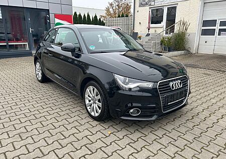 Audi A1 Ambition Xenon Navi Winterpaket S- Line Paket