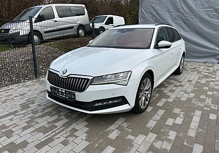 Skoda Superb Combi Ambition 2.0 Aut./Navi/AHK/Kamera