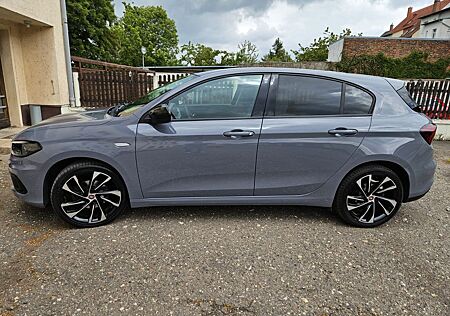 Fiat Tipo 1.4 T-Jet S-DESIGN S-DESIGN