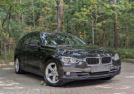 BMW 330d xDrive Touring Sport Line Automatic Spo...
