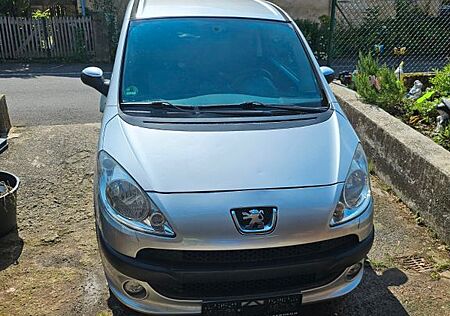 Peugeot 1007