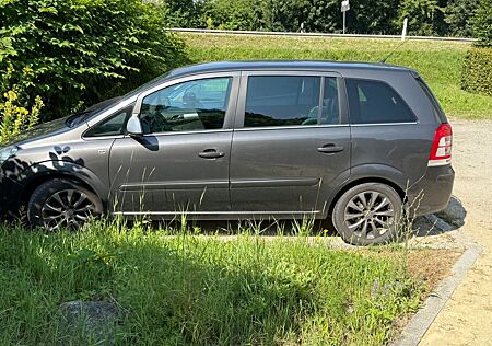 Opel Zafira 1.8 Design Edition Design Edition