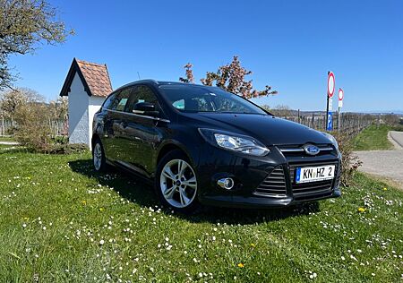 Ford Focus 1,6TDCi 85kW Champions Edition Turnier...