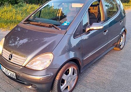 Mercedes-Benz A 160 AVANTGARDE Lang Avantgarde