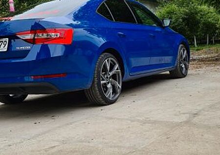 Skoda Superb 2.0 TDI SCR DSG Active Active