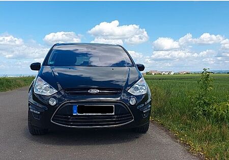 Ford S-Max 2,0 TDCi 120kW DPF Titanium, Xenon, Navi,