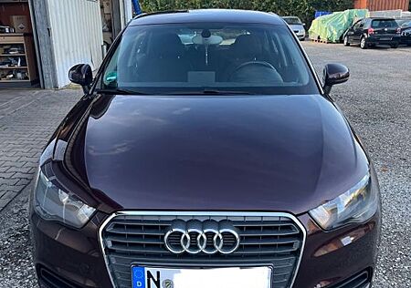 Audi A1 gebraucht kaufen Audi A1 1.6 TDI Sportback -