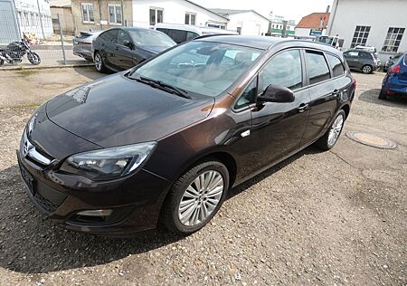 Opel Astra J Sports Tourer Edition