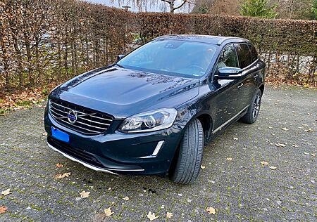 Volvo XC 60 XC60 D4 Summum Geartronic Komplettausstattung