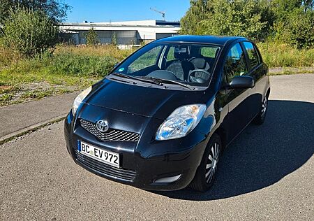 Toyota Yaris 1,0-l-VVT-i Cool Cool