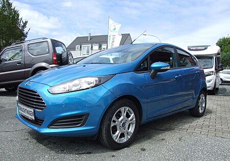 Ford Fiesta Sync Edition Bluetooth PDC top gepflegt !