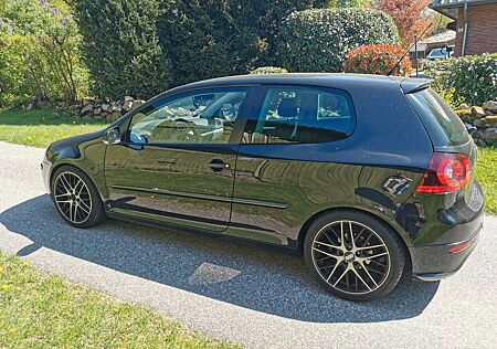 VW Golf Volkswagen 1.4 TSI 90 kW United United