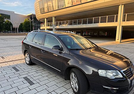 VW Passat Variant Volkswagen 1.9 TDI DPF Comfortline Varia...