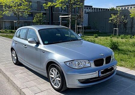BMW 116i E87 2L-Motor Beschreibung lesen