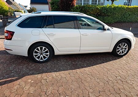 Skoda Octavia 1.5 TSI ACT DSG Tour Combi