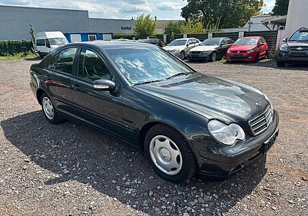 Mercedes-Benz C 180 AVANTGARDE